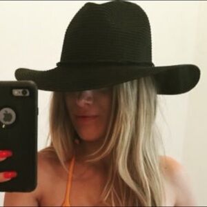 Something special wide brim braided paper straw hat